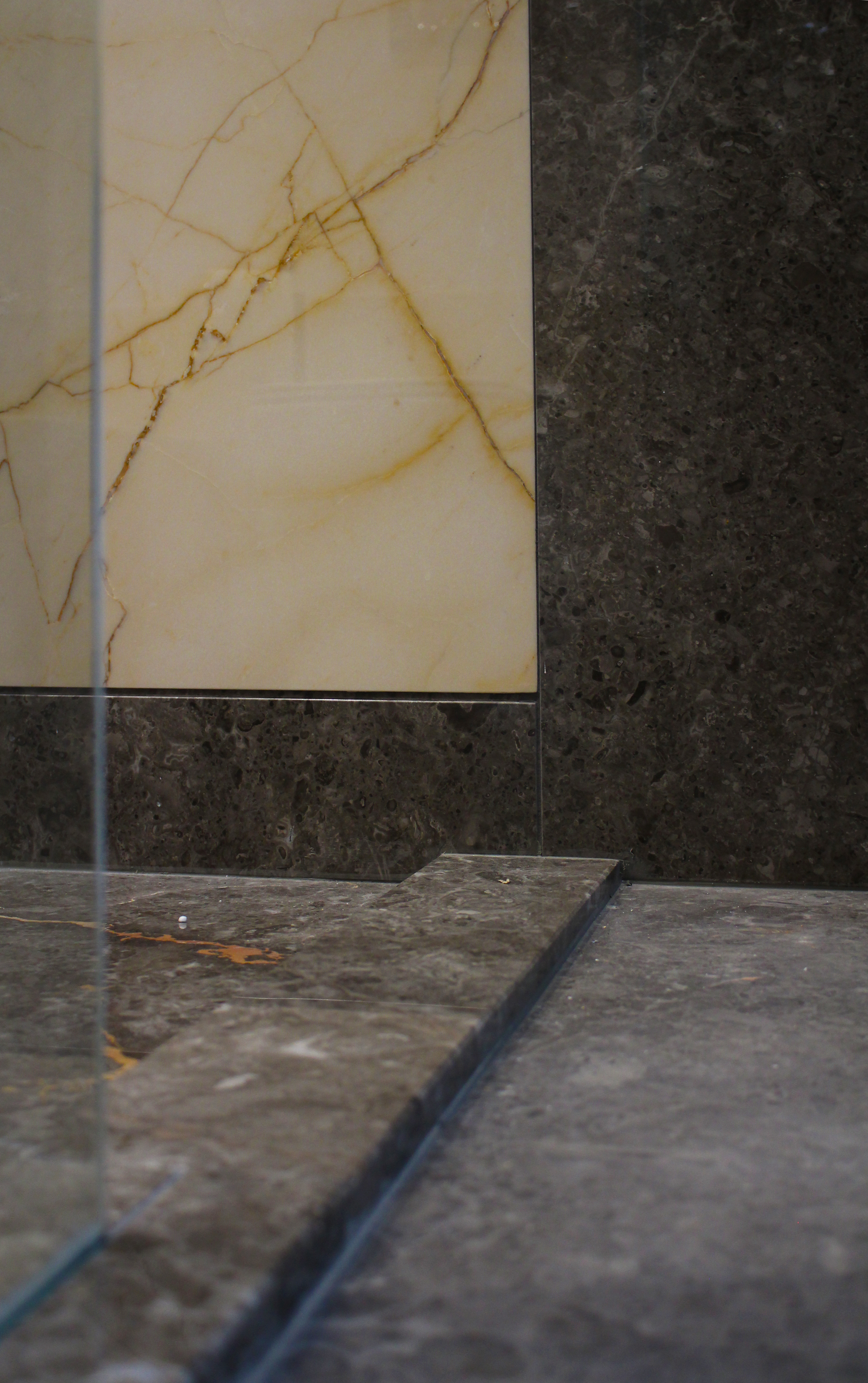 marble and stones installation